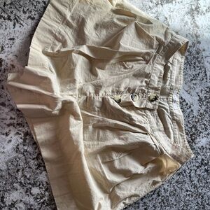 Doen Light Tan Women's Shorts